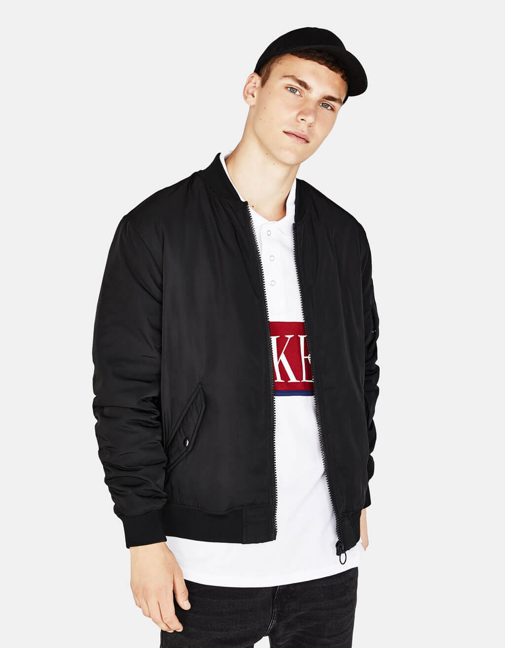 Black Coat - 图片 2